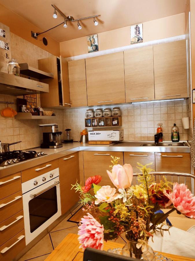 Holiday-Home-Desenzano Ντεζεντσάνο ντελ Γκάρντα Εξωτερικό φωτογραφία