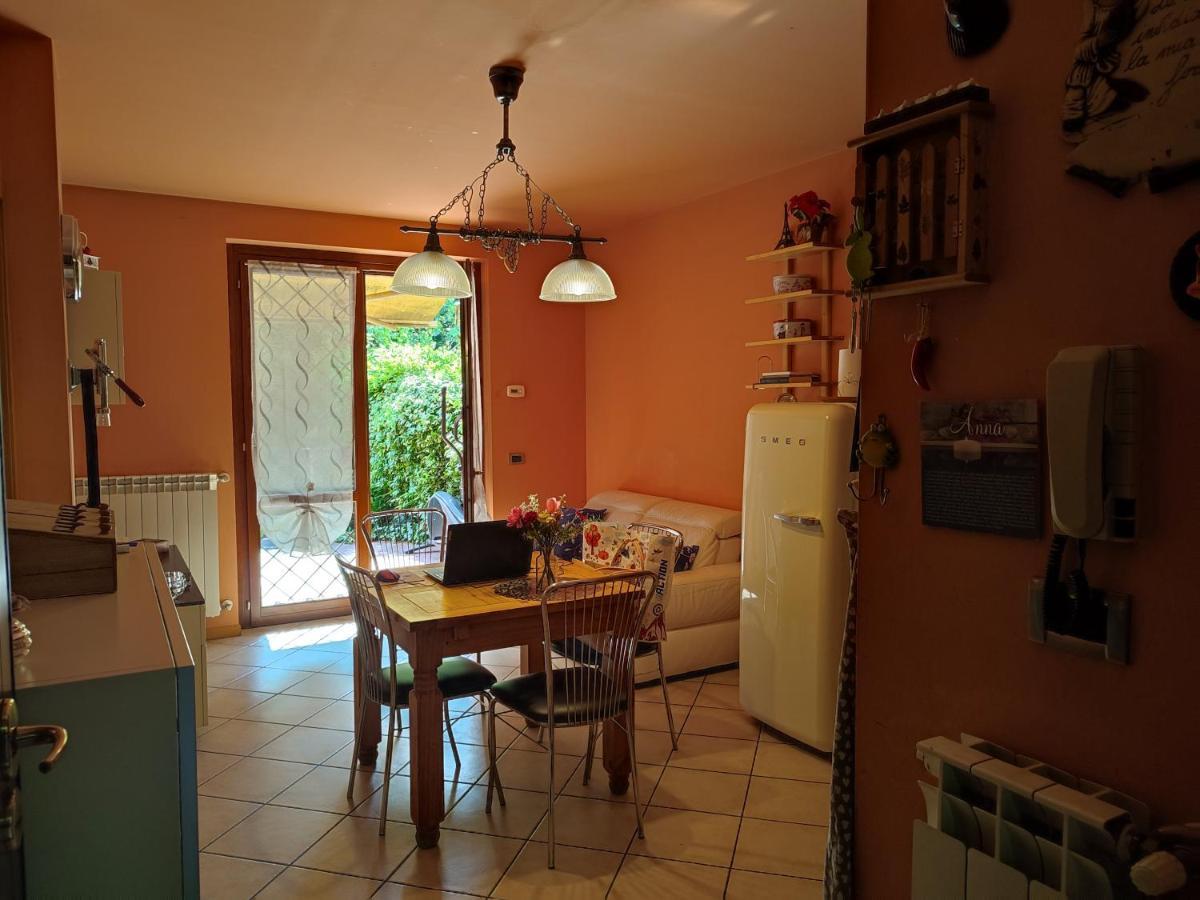 Holiday-Home-Desenzano Ντεζεντσάνο ντελ Γκάρντα Εξωτερικό φωτογραφία