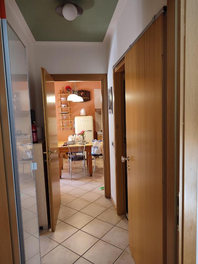 Holiday-Home-Desenzano Ντεζεντσάνο ντελ Γκάρντα Εξωτερικό φωτογραφία